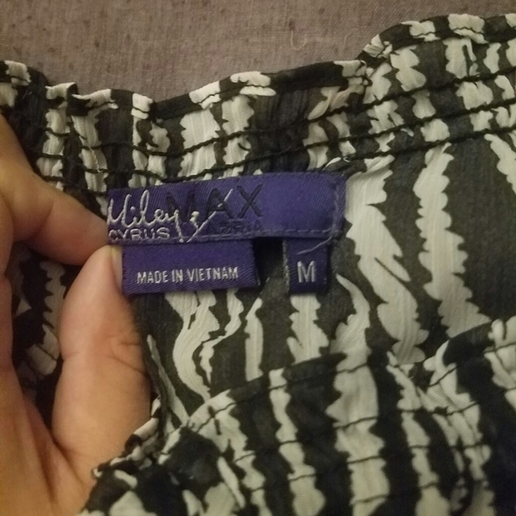 💟 Zebra print blouse - Picture 5 of 5